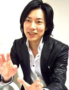 代表　むらたよしき